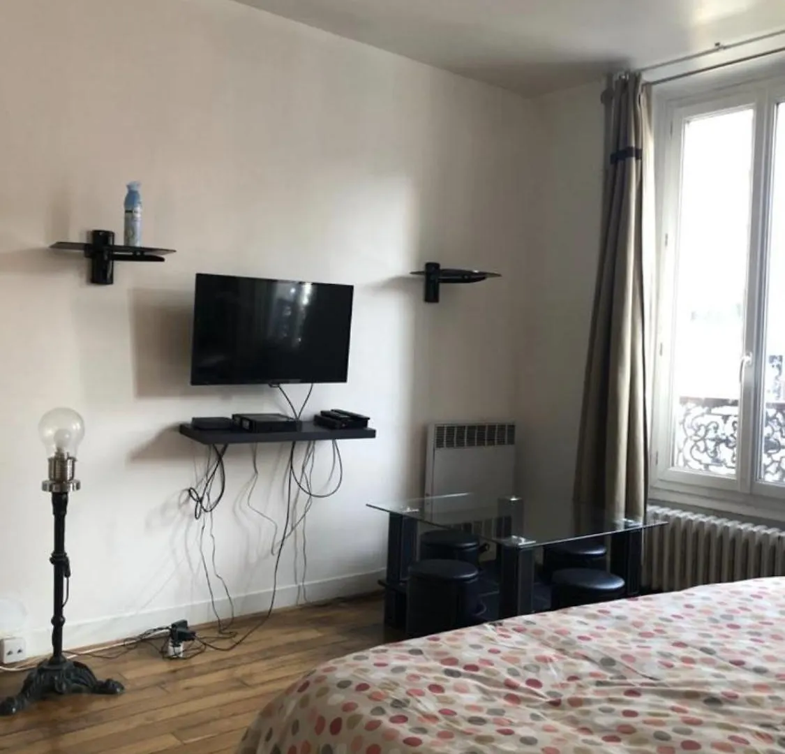 14 Apartment *